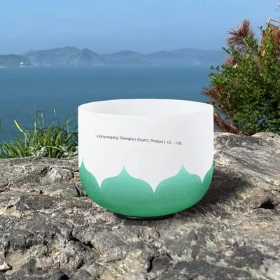 순수한 쿼츠 크리스탈 노래 그릇 디지털 음악 스케일과 함께 차크라 치유와 명상을 위해 설정